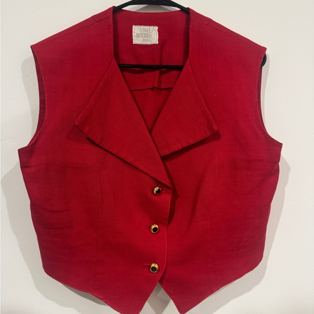 Vintage Vogue Red Tailored Vest with Lapel Collar